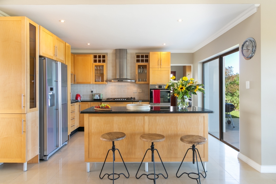 3 Bedroom Property for Sale in Pezula Golf Estate Western Cape